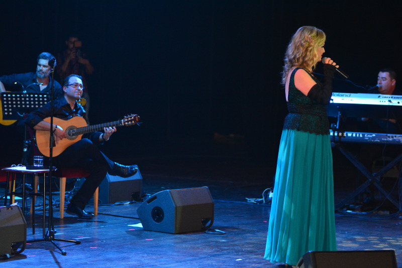 Jeane Manson au Casino Du Liban